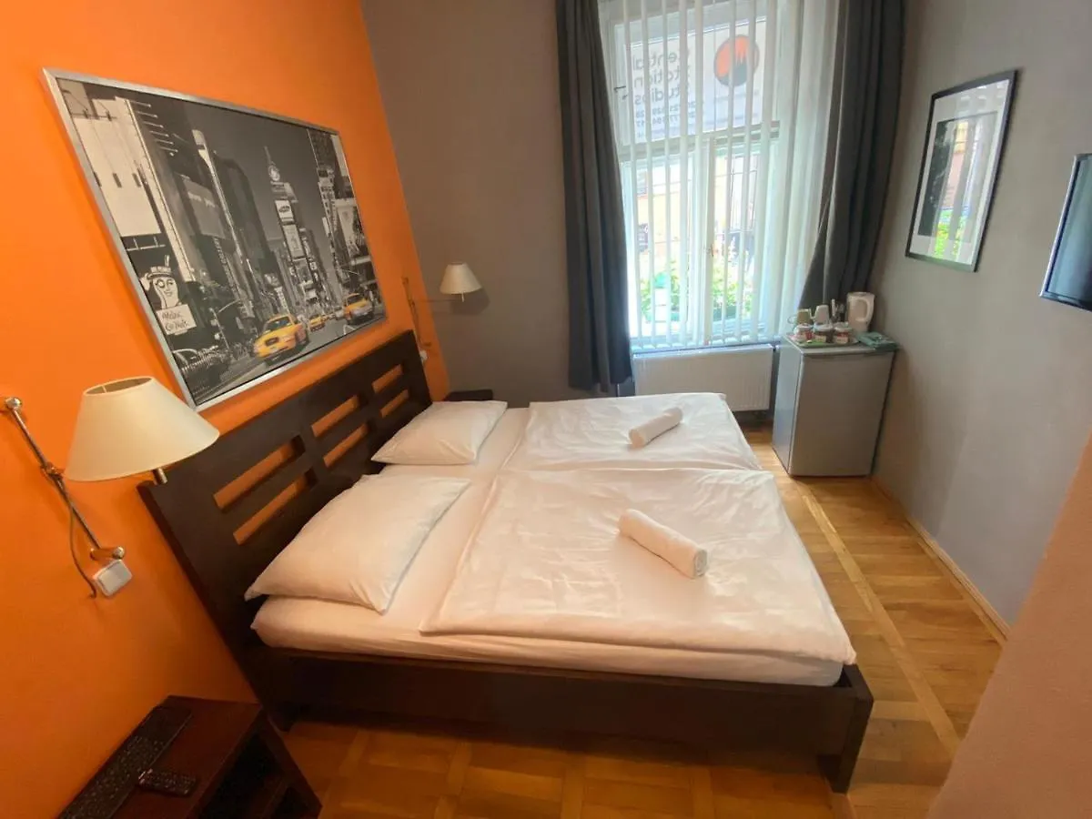*** Hotel Central Station Studios Guest House Prague Czech Republic