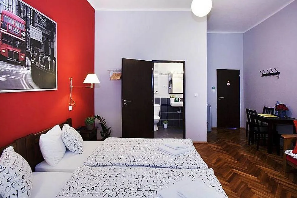 Central Station Studios Guest House Prague Hotel