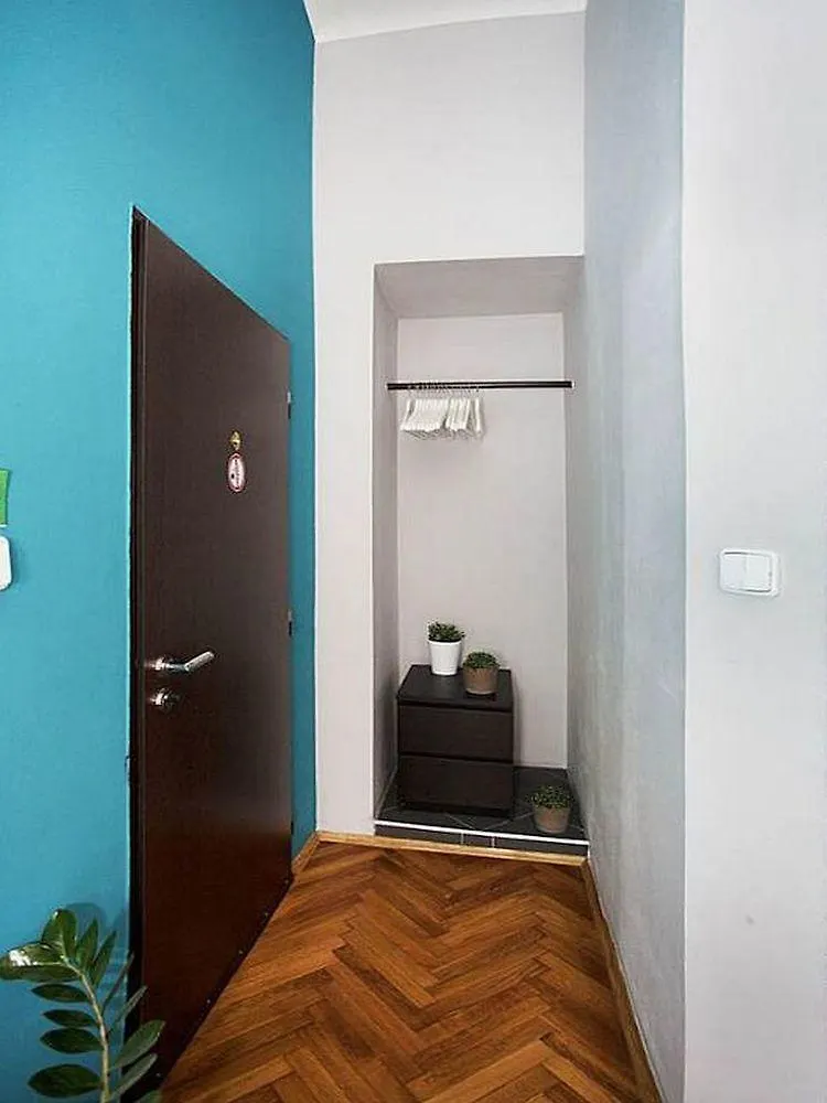 Central Station Studios Guest House Prague 3*,